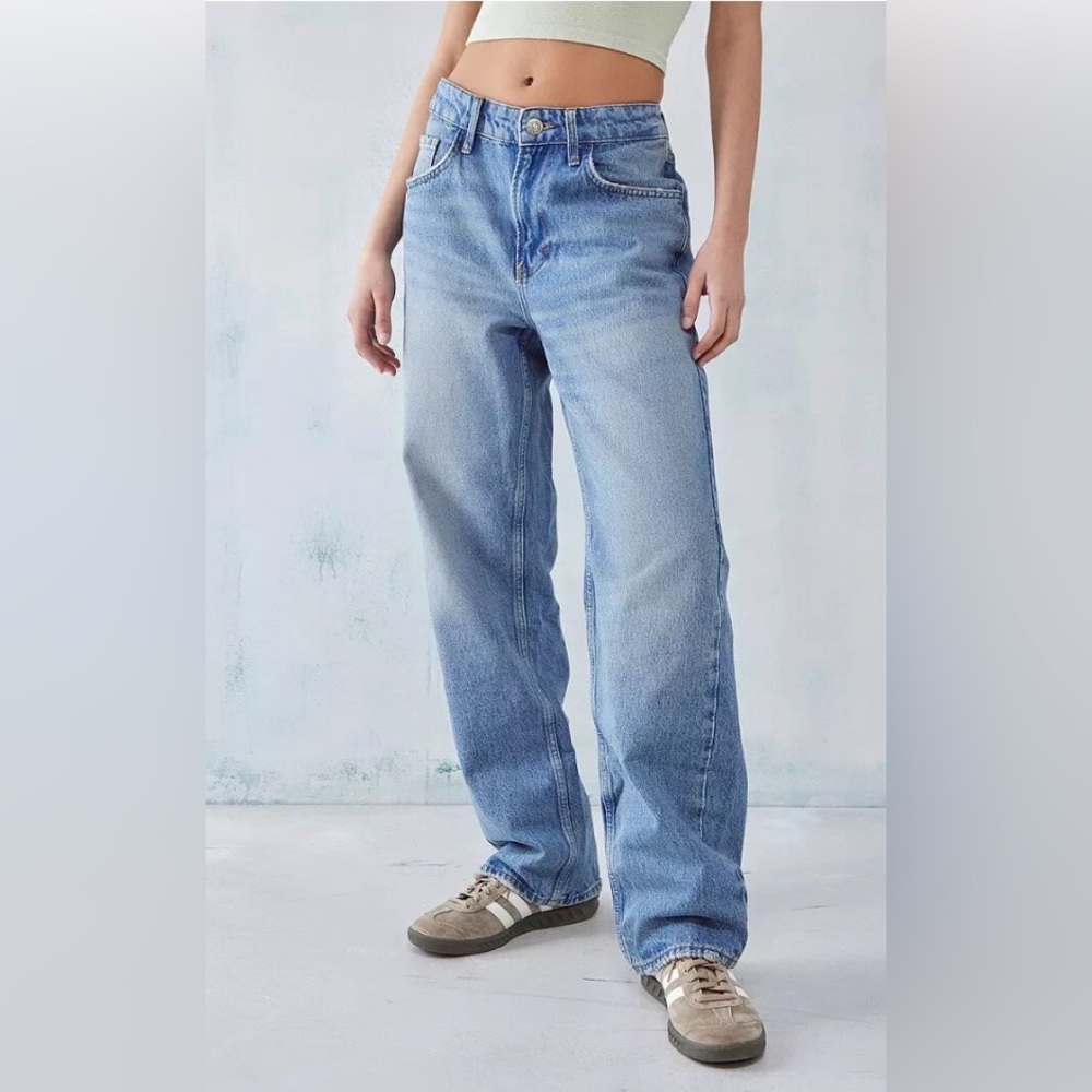 BDG Urban Outfitters Light Blue High Rise Baggy Denim Jeans size 29